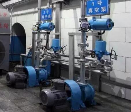 水循環(huán)真空泵抽真空法